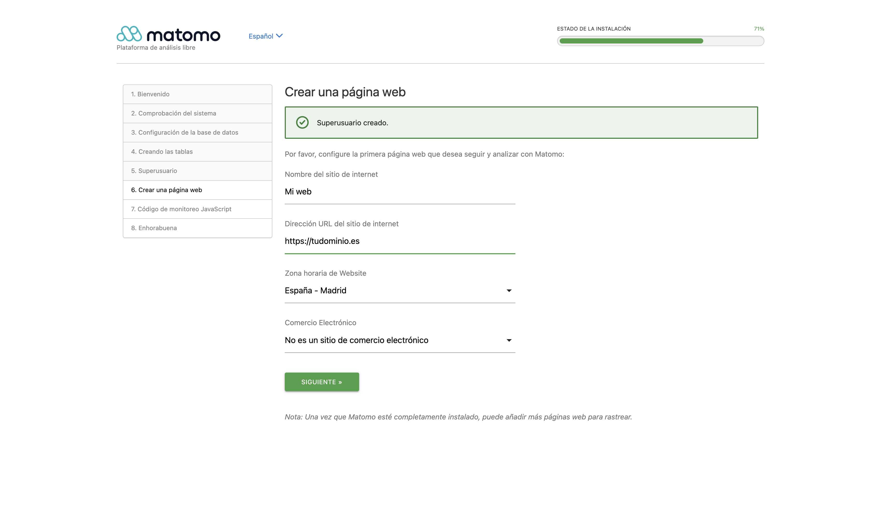 Paso Crear una página web con el nombre Mi web, la URL https://tudominio.es y la zona horaria España - Madrid