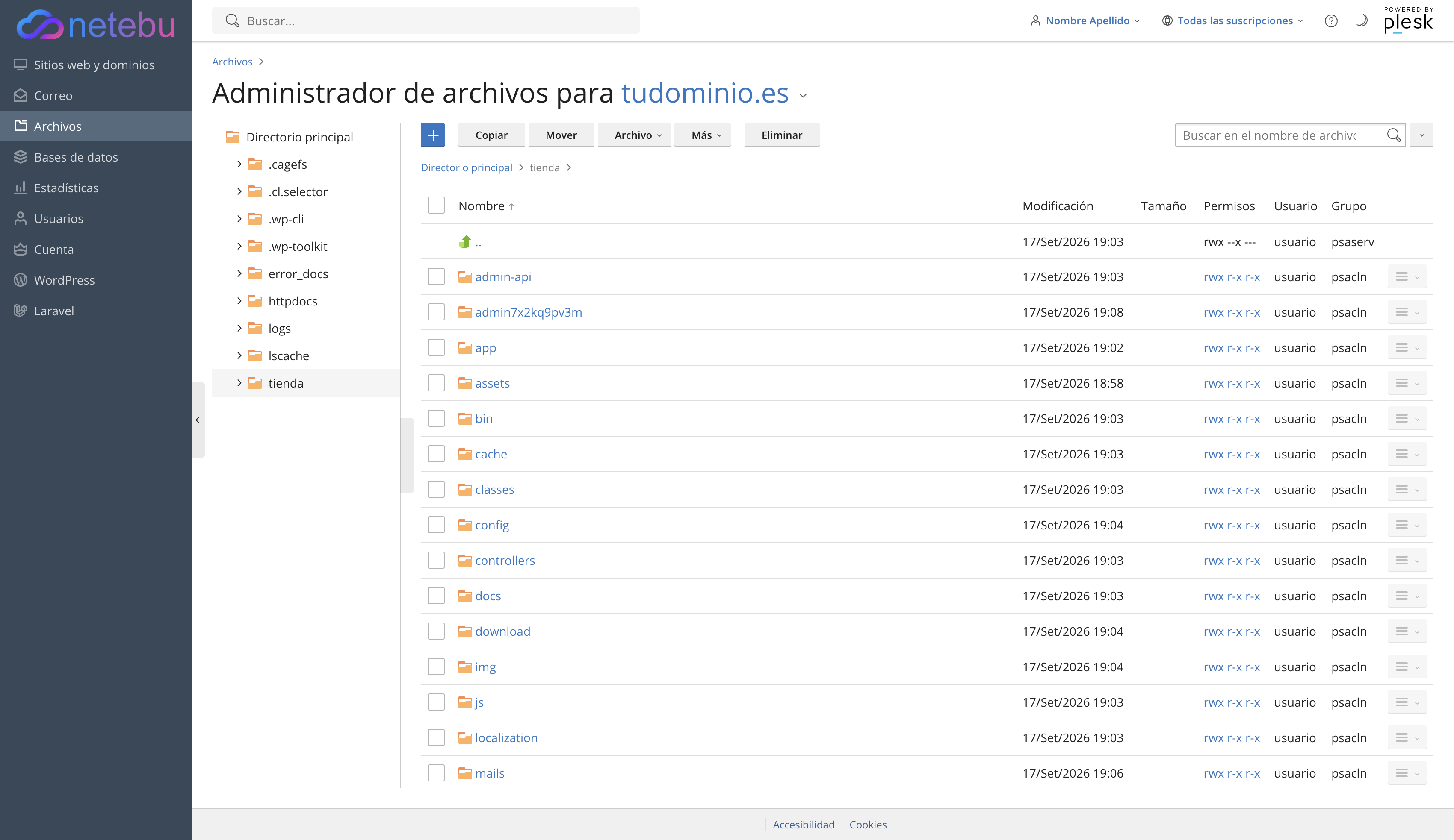 Administrador de archivos de Plesk con las carpetas de PrestaShop, entre ellas la carpeta admin con su nombre aleatorio