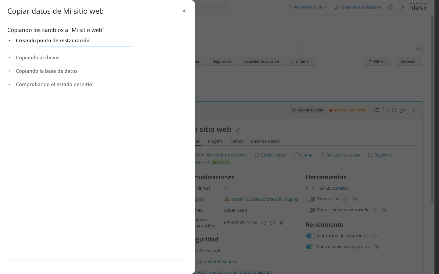 Progreso de Copiar datos con los cuatro pasos: punto de restauración, archivos, base de datos y comprobación del sitio